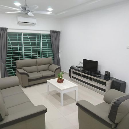 ראוב Comfortable Homestay מראה חיצוני תמונה